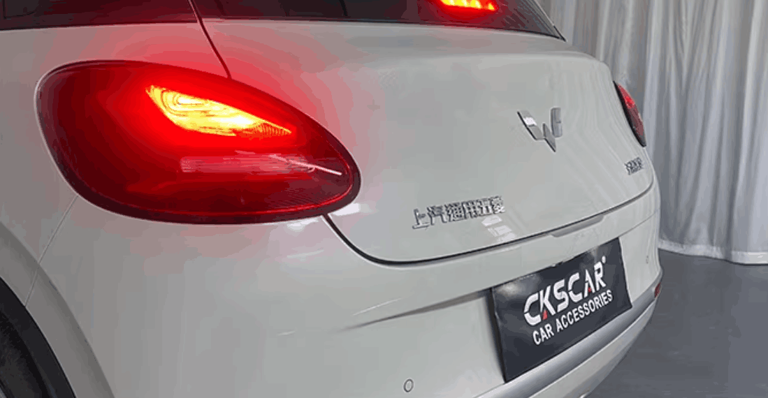 Xevaban.com ở 214 Giải Phóng là đơn vị chuyên cung cấp phụ kiện oto, đồ chơi oto, đồ chơi Wuling Bingo, phụ kiện Wuling Bingo, xevaban, 214 giải phóng, module đèn phanh Wuling Bingo, hộp điều khiển đèn phanh Wuling Bingo, thiết bị điều khiển đèn phanh Wuling Bingo